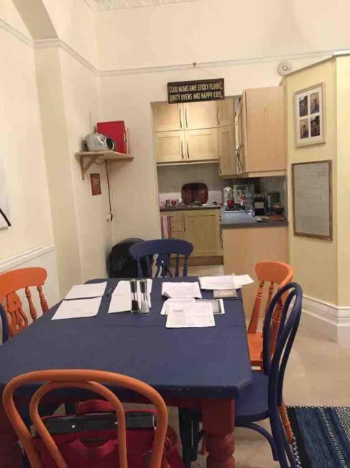 Stunning Arty In The Heart Of Clifton Appartement